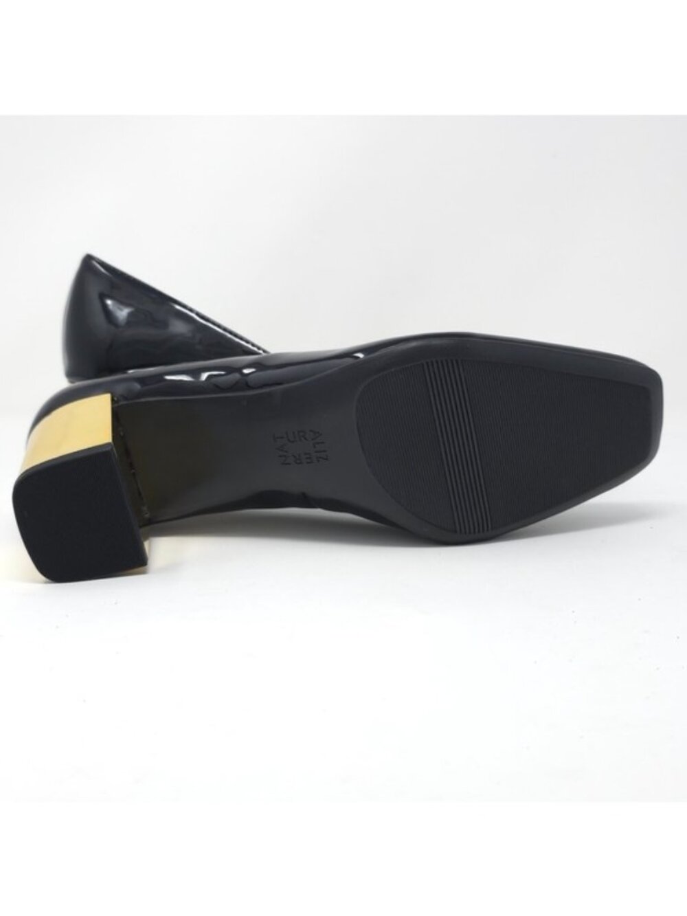 Naturalizer Black Patent Block Heel Pumps with Gold Accent 10W - Picture 5 of 10